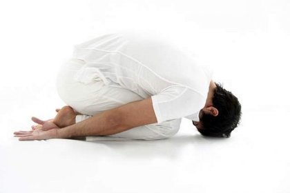 Large_rsz_man_meditating