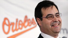 Medium_mlb_a_duquette_gb1_576