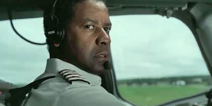 Large_denzel_washington_flight_en