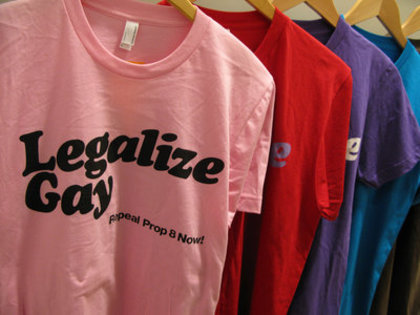 Large_rsz_legalize_gay