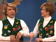 Medium_snl-kat-garth-02_610