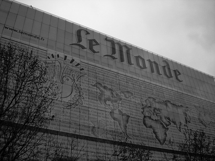 Large_lemonde