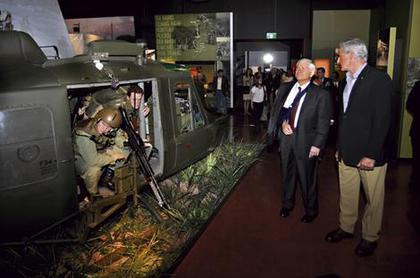Large_robert_gates_wideweb__470x311_0